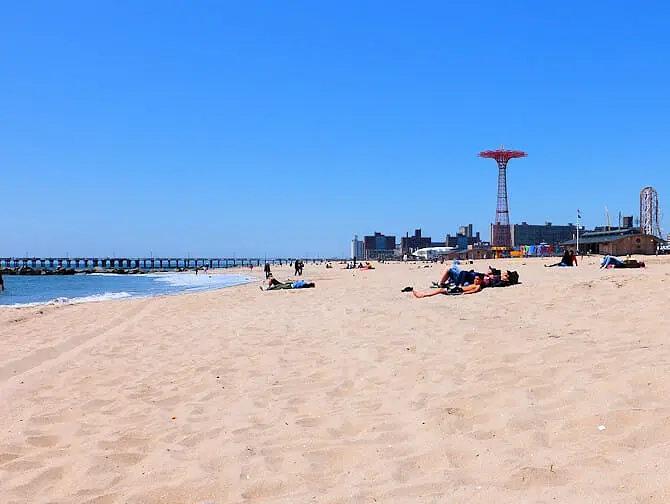 Things to do and see in Coney Island - The Beach