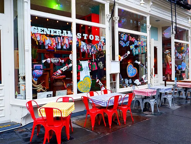 Things to do and see in West Village - Cowgirl