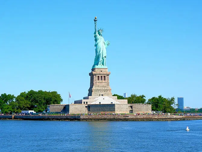 Circle Line Landmarks Cruise   Statue of Liberty