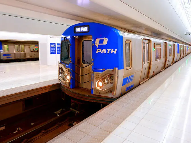 PATH in New York Train