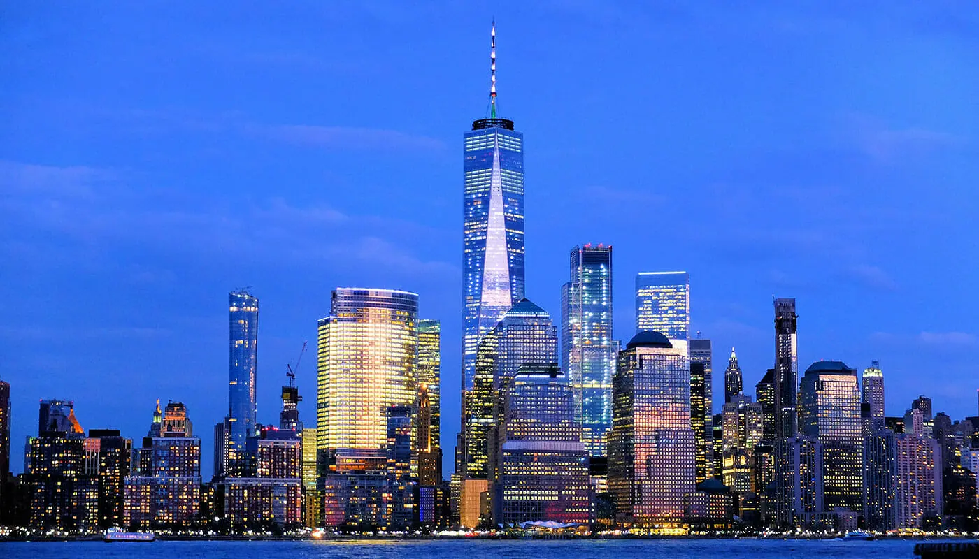 Circle Line New York Harbour Lights Cruise - Skyline