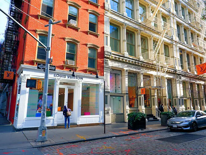 Shopping in SoHo - Louis Vuitton