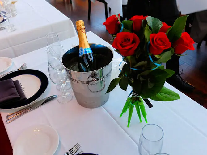 Valentine's Day Dinner Cruises in New York
