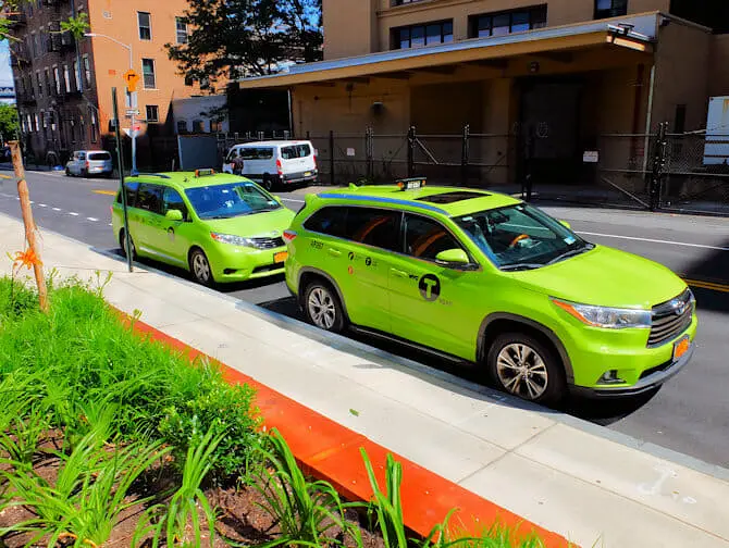 New York Taxis - Lime-green taxi