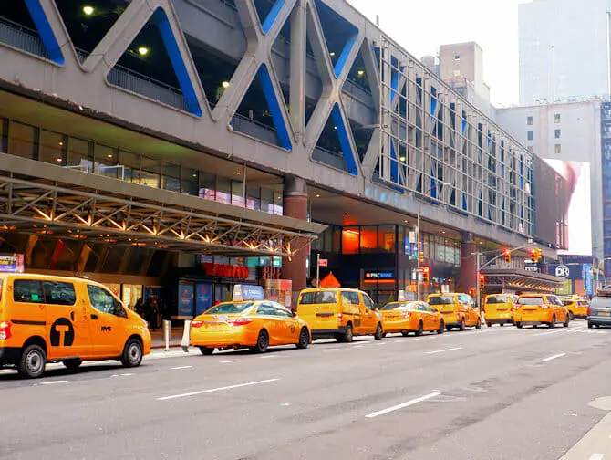 New York Taxis - Yellow cabs