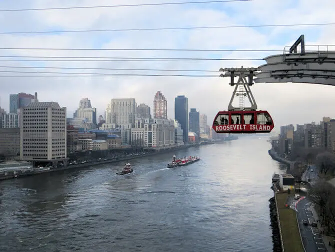 Roosevelt tram from Queens Boro Bridge in New York