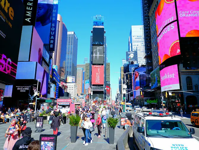 Things to do and see in Times Square - By Day