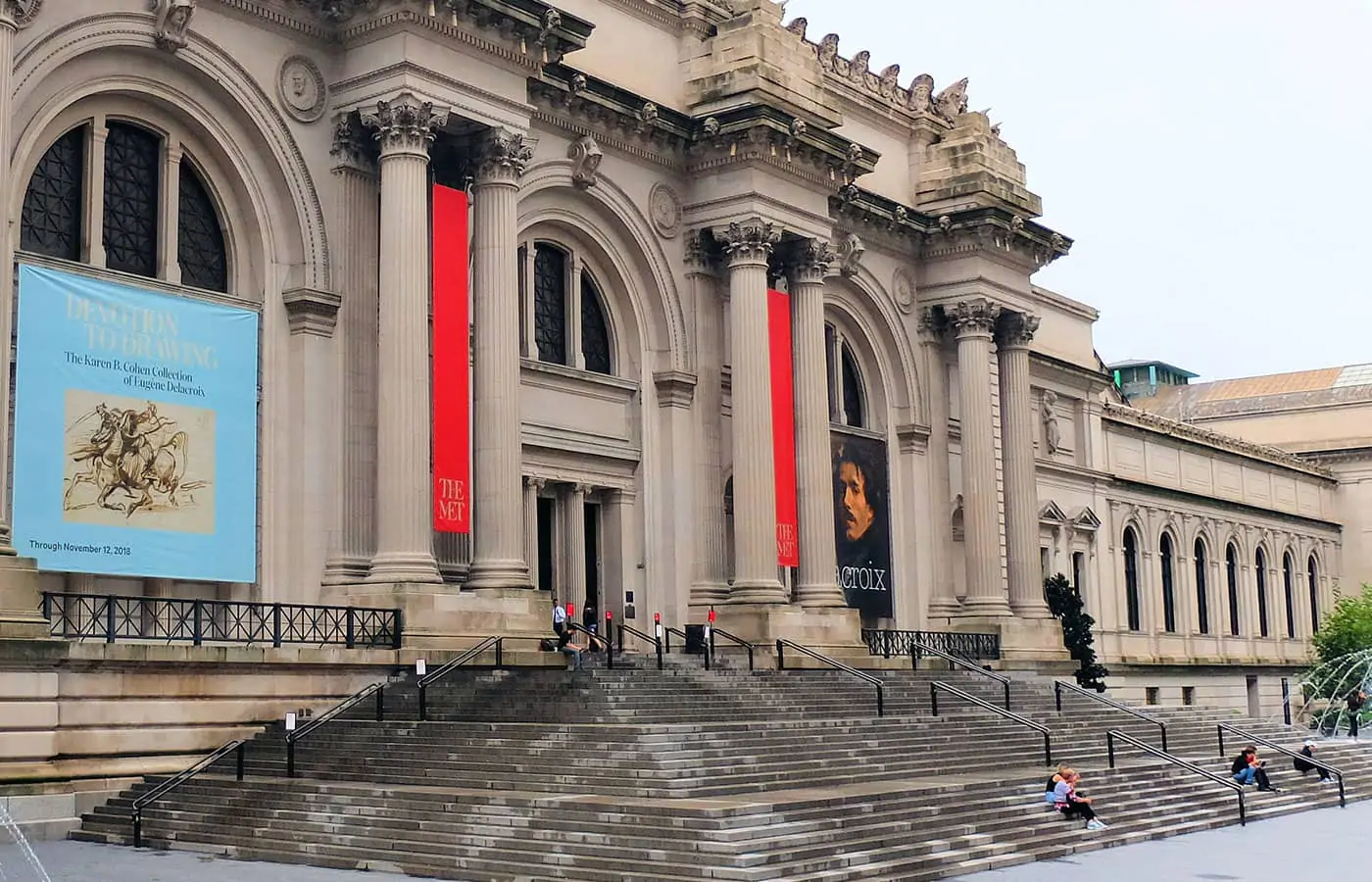 Gossip Girl Tour - Steps of The Met