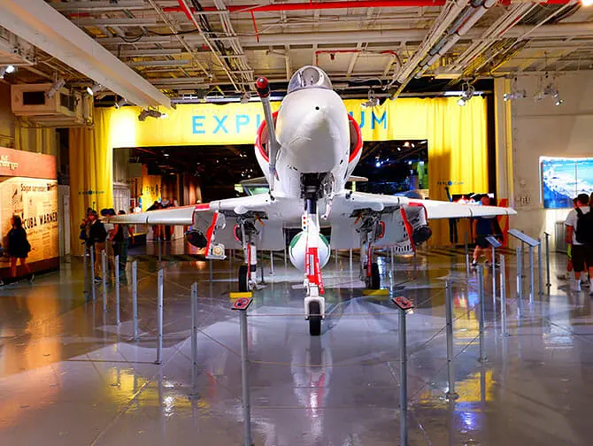Intrepid Museum in New York - Fighter Planes