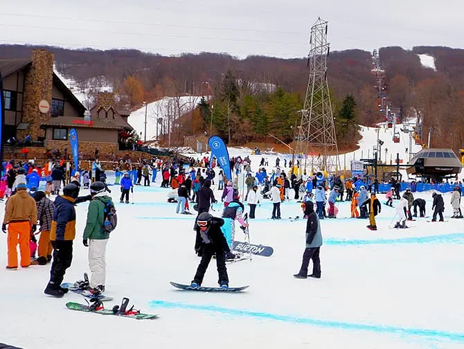 Ski or Snowboard Day trip in New York - Mountain Creek
