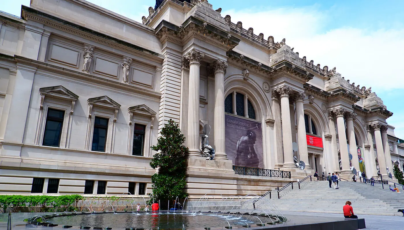 The Metropolitan Museum of Art in New York - Building