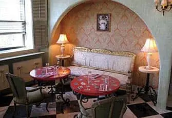 Romantic Hotels in NYC - The Jane Hotel