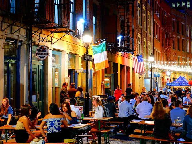 Stone Street Restaurants in New York - Bars and Restaurants