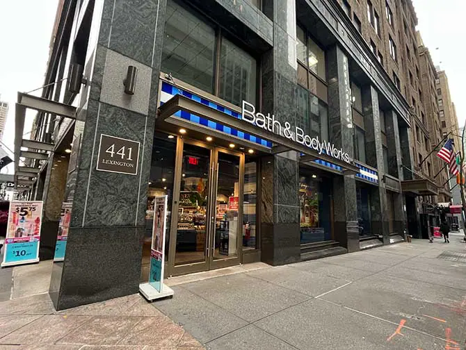 Make up in New York Bath and Body Works