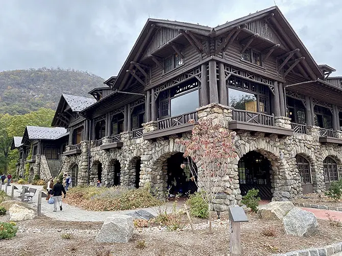Day Trip to Bear Mountain from New York - Bear Mountain Inn