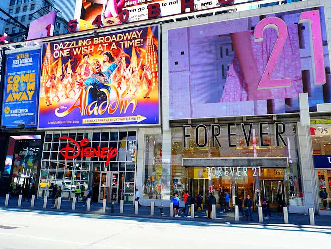 Things to do and see in Theater District - Forever21