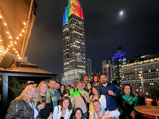 Rooftop Bar Tour in New York - Empire State Building