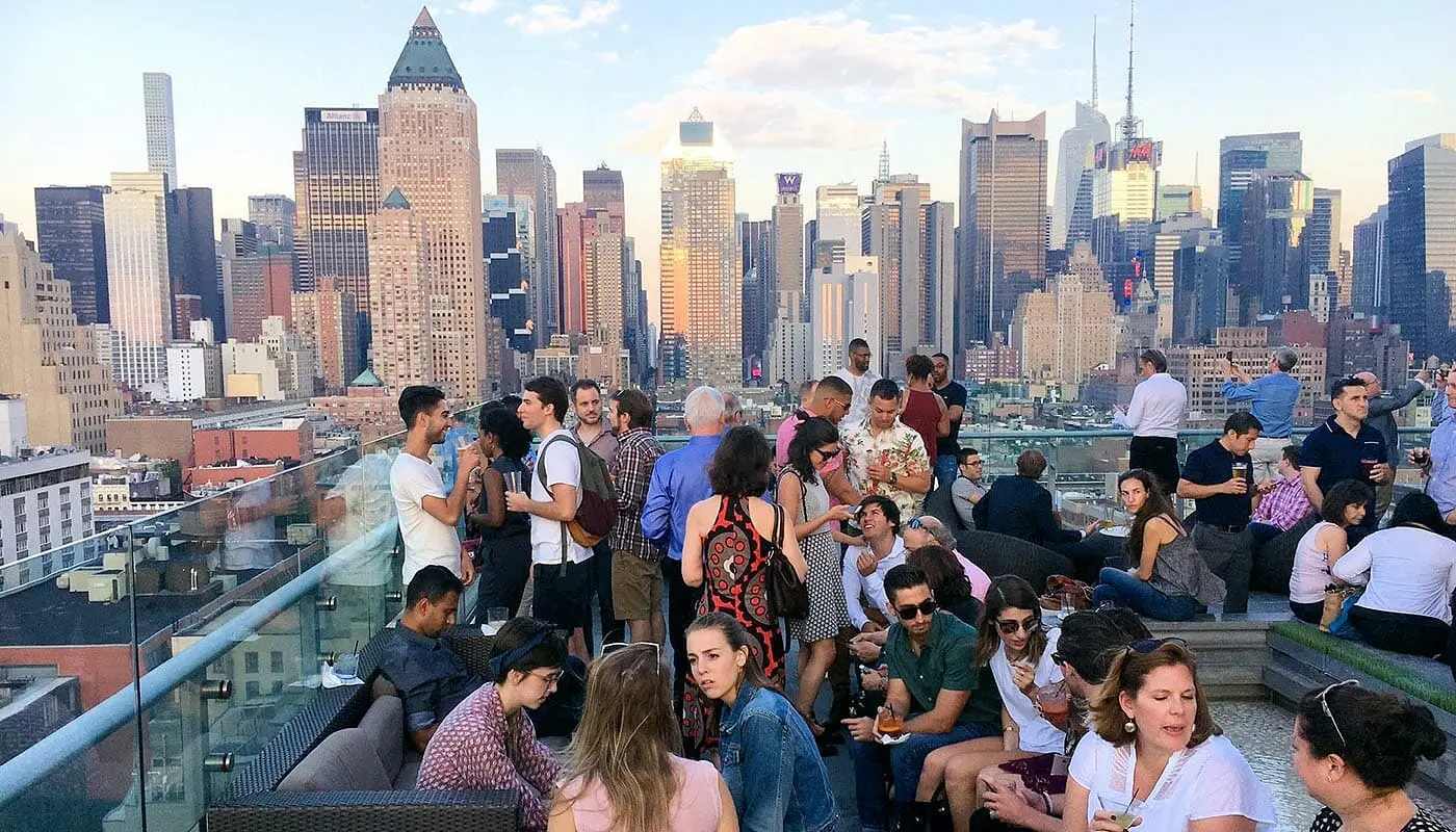 Rooftop Bar Tour in New York - Manhattan