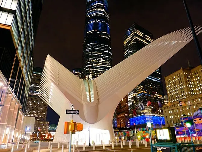 Westfield World Trade Center Shopping Mall in New York - Oculus