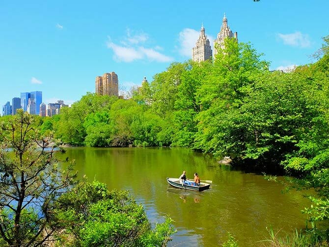 Rowing Boat Rental in Central Park NewYork.co.uk