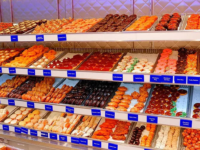 Donut Tour in New York - Donut Display