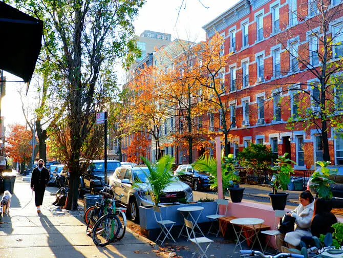 Things to do and see in Williamsburg - Street Life