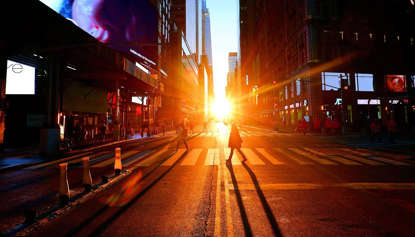 Manhattanhenge - Street View