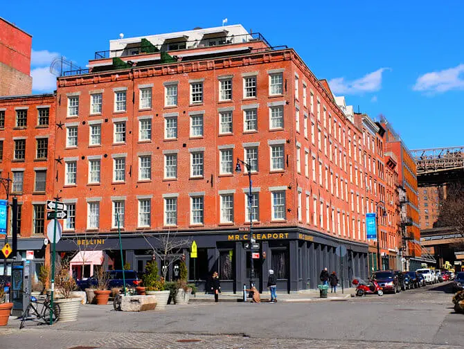 Things to do and see in South Street Seaport - 33 Seaport Hotel