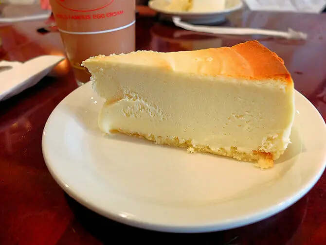 Best cheesecake in New York - Cheesecake at Junior's