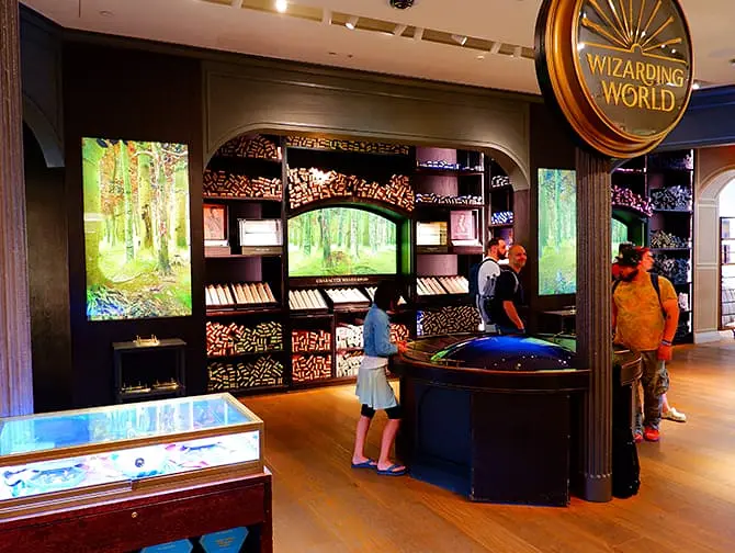 Harry Potter Store in New York - Inside