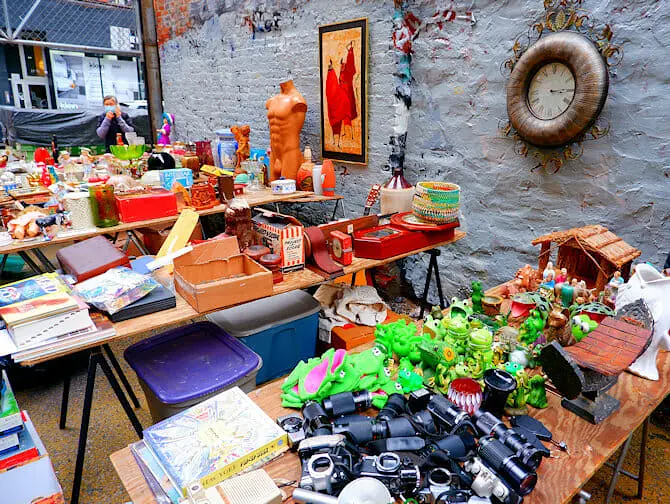 Things to do and see in Chelsea New York - Chelsea Flea Market