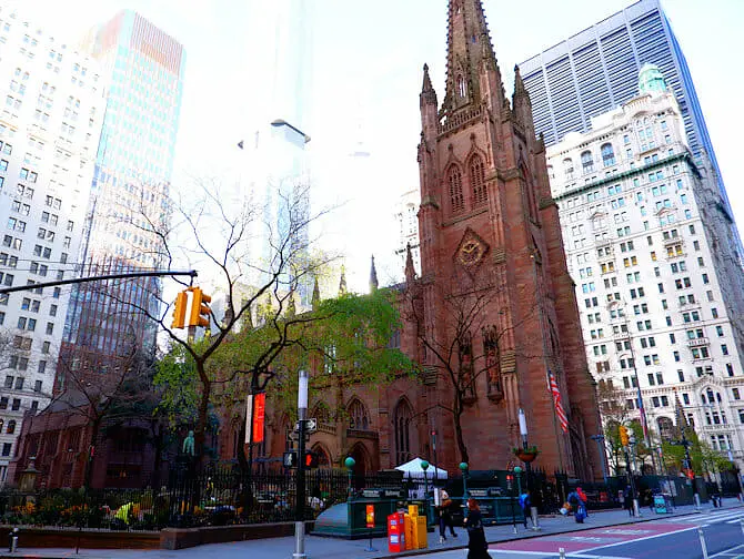 Hamilton Tour in New York - Trinity Church