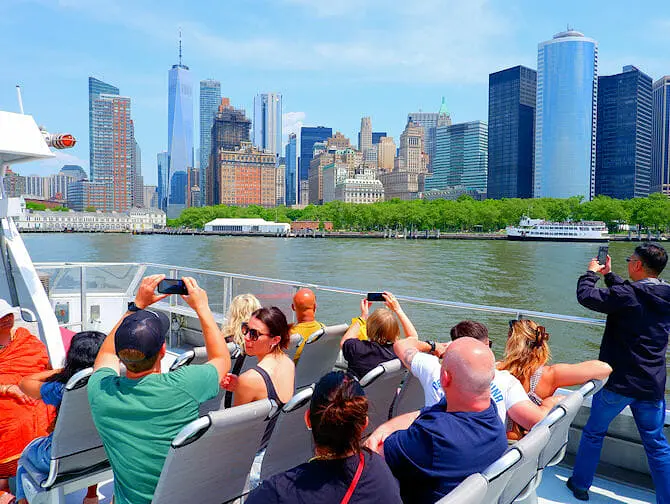 Circle Line Liberty Express Cruise - Skyline