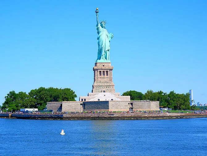 Circle Line Liberty Super Express Cruise - Statue of Liberty