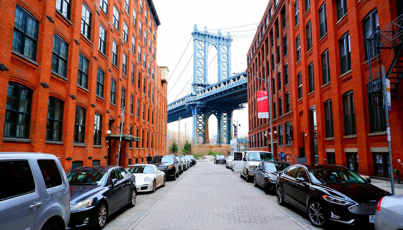 Things to do and see in Dumbo - Washington Street