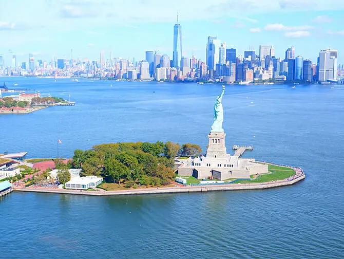 Private Helicopter Tour in New York