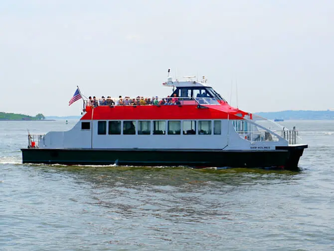 Circle Line Liberty Express Cruise - Boat
