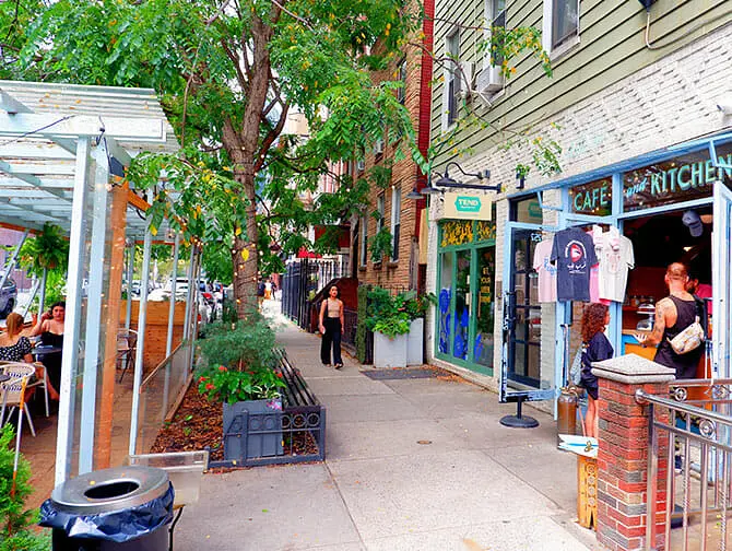 Things to do and see in Greenpoint - Small shops