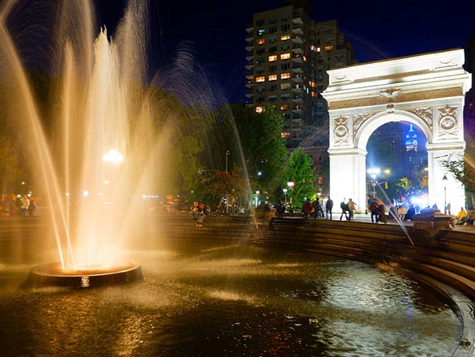 New York Walking Routes - Evening Tour Greenwich, Meatpacking & High Line