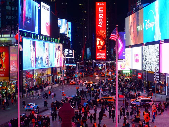 New York Walking Routes - Evening Tour Times Square
