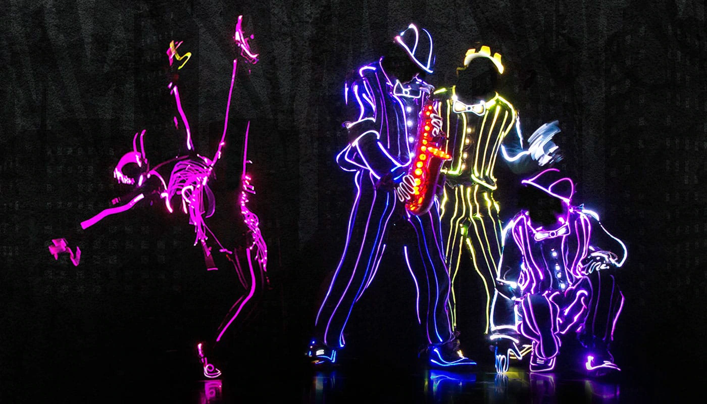 iLuminate on Broadway - Show