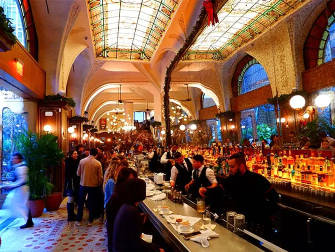 Romantic Restaurants and Bars in New York - La Grande Boucherie