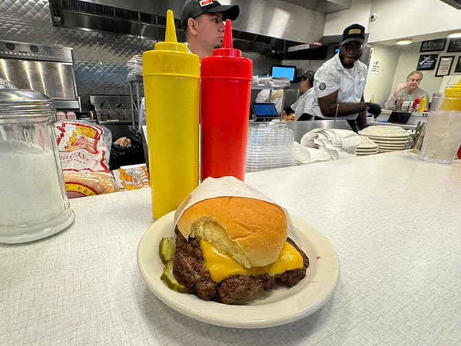 Best Burgers in New York - Hamburger America burger