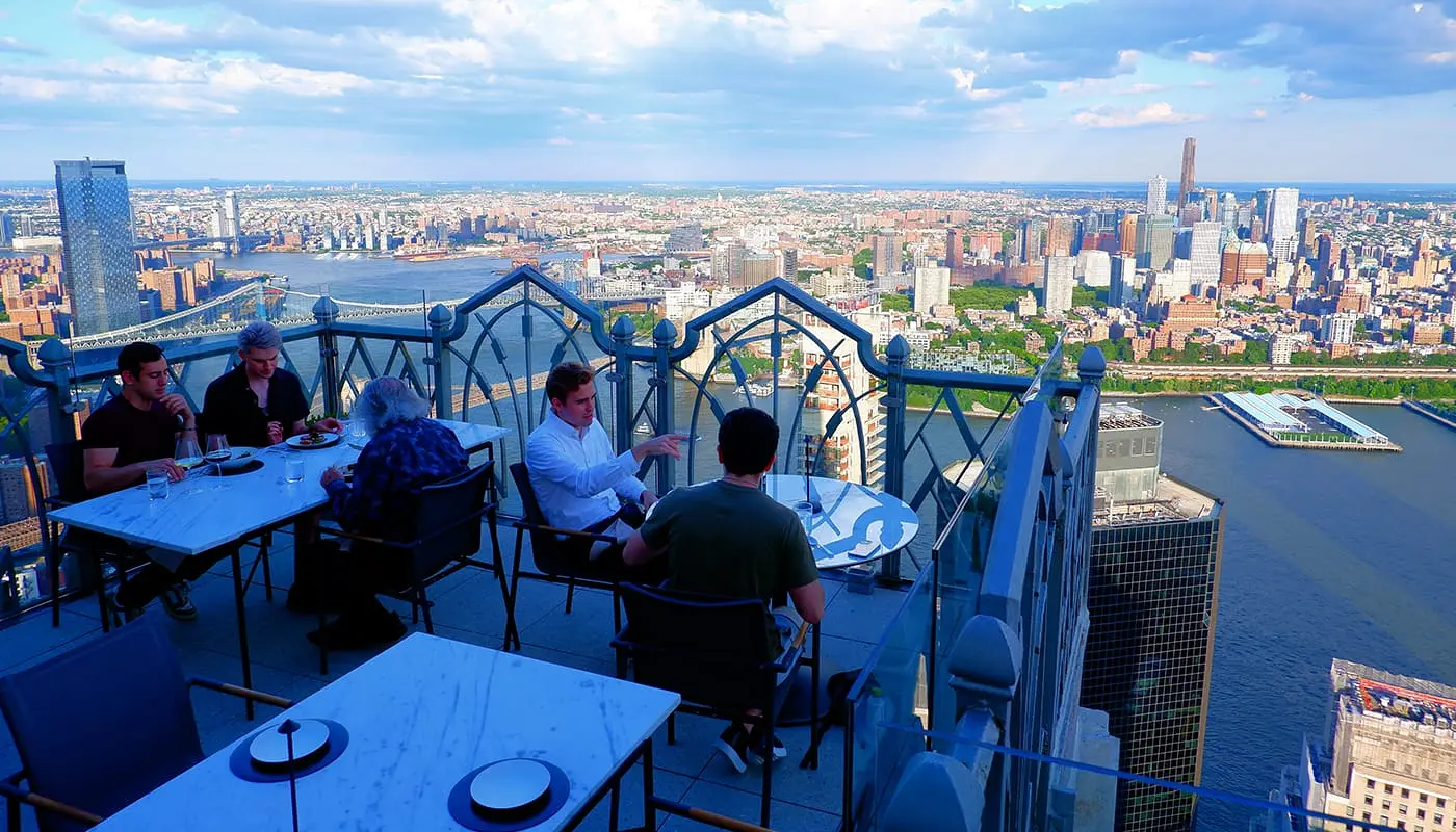 Restaurants in New York - SAGA