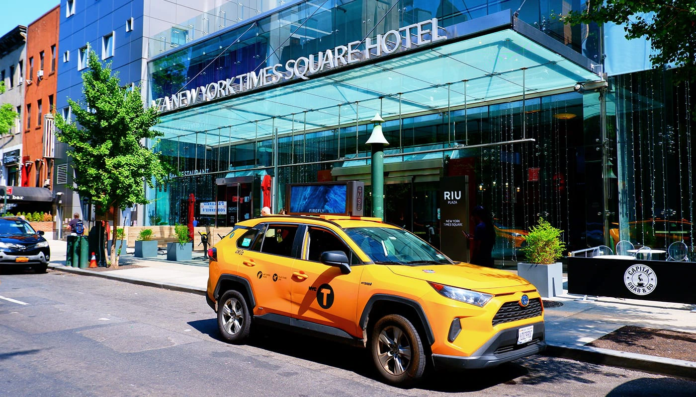Hotels on Times Square - Riu Plaza
