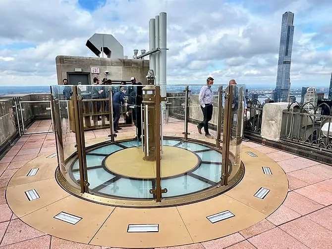 Top of the Rock Tickets - Skylift Experience