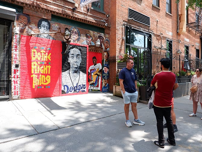 New York Hip-Hop, Street Art & Alternative Neighbourhoods Tour
