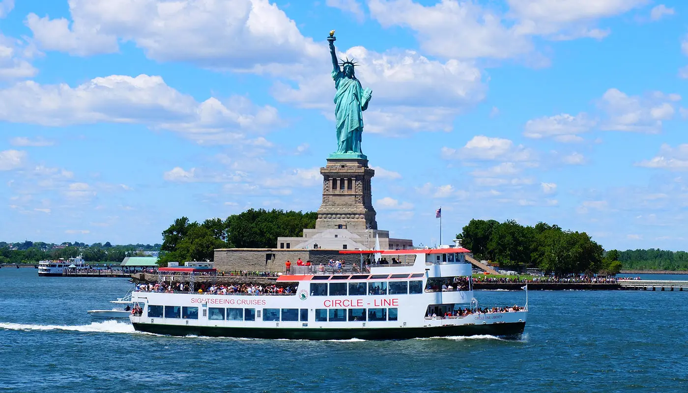 New York 4-Day Itinerary - Take a Sightseeing Cruise to See the Statue of Liberty Up Close
