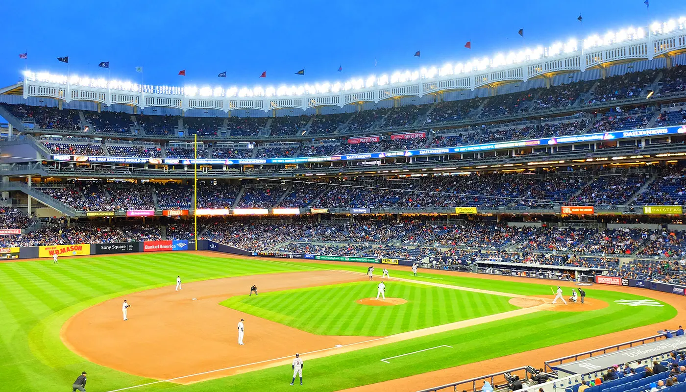 New York 5 day Itinerary - Go to a sports game