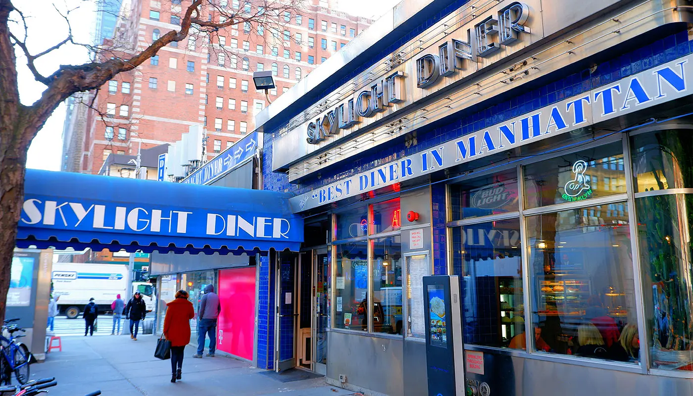 Diners in New York - Skylight Diner